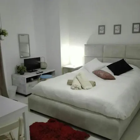 Ckbsm Central Square Apartment Kalamata Extérieur photo